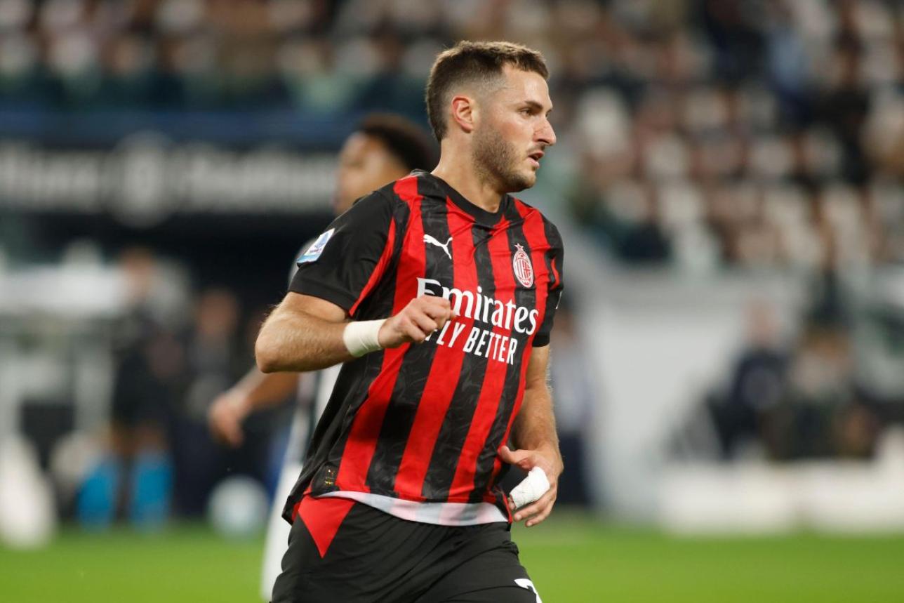 Santiago Gimenez, Milan